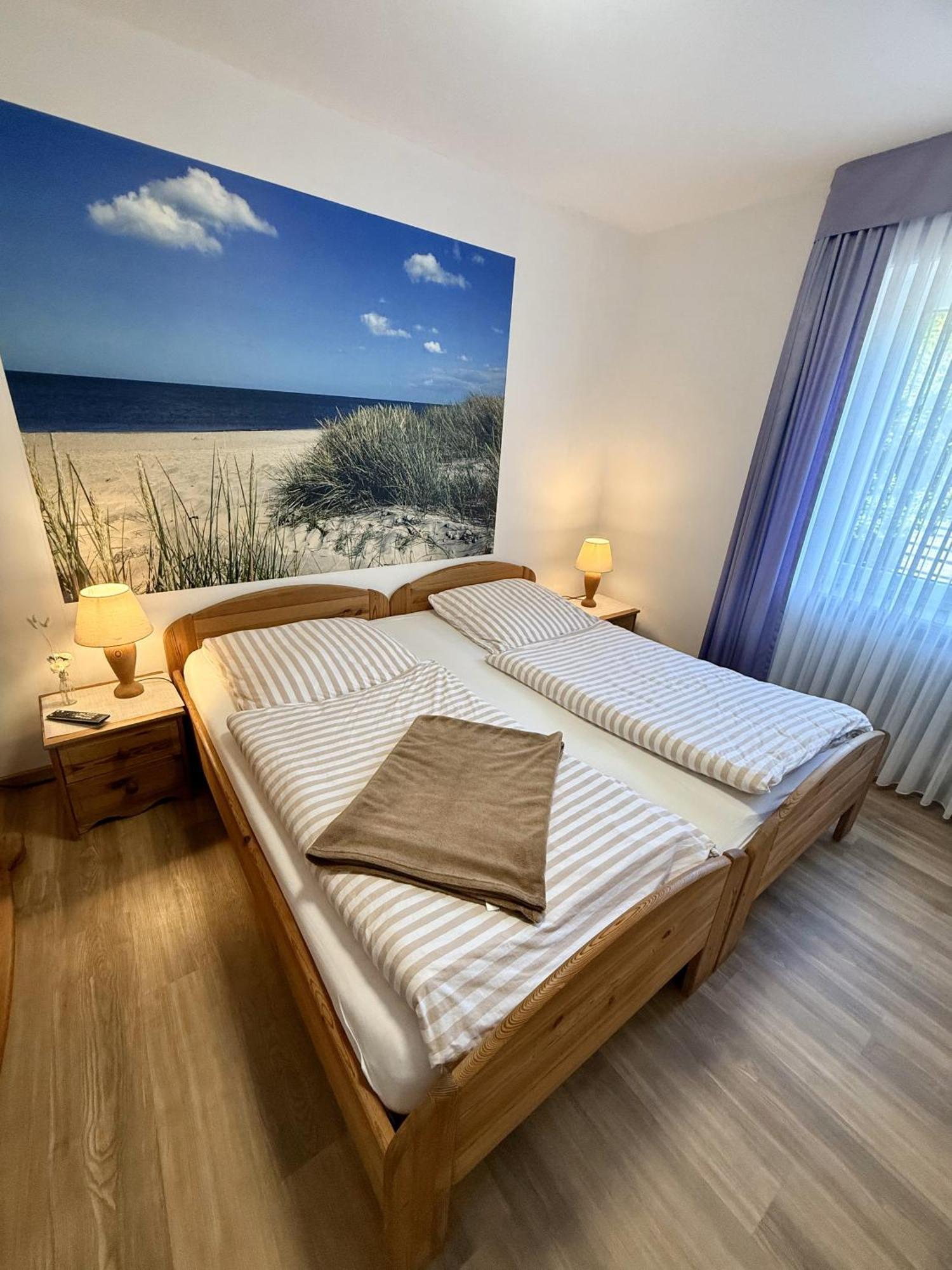 Ferienhaus Blinkfuer Neuharlingersiel Exteriér fotografie